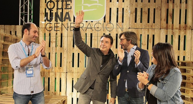 Ignacio González, Iñaki Oyarzábal y Beatriz Jurado