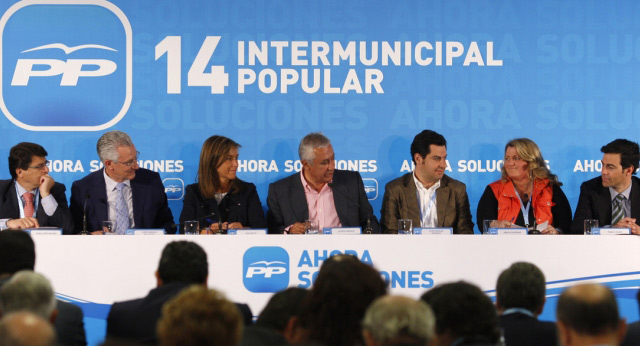 Ana Mato y Javier Arenas durante la XIV Unión Intermunicipal del PP