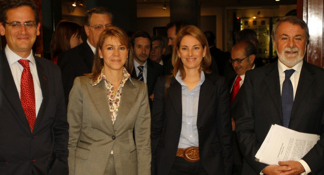 María Dolores de Cospedal, Jaime Mayor Oreja, Antonio Basagoiti y Arantza Quiroga en el Forum Europa