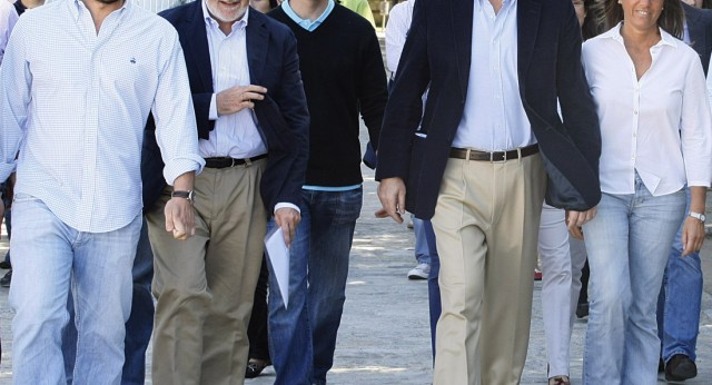 Mariano Rajoy, Mayor Oreja, Nacho Uriarte y Ana Mato durante el acto