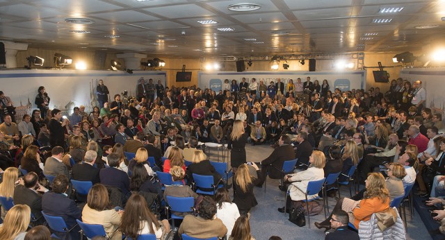 Plaza de la Prosperidad: "Una Administración Moderna para un país con futuro"