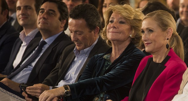 Esperanza Aguirre y Cristina Cifuentes durante el acto de presentación del programa autonómico