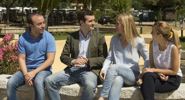 Pablo Casado, Cristina Cifuentes, Ángel Carromero y Ana Isabel Pérez, en la clausura del Campus de Verano de NNGG Madrid