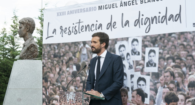 Pablo Casado en la Ofrenda floral a Miguel Ángel Blanco en Madrid
