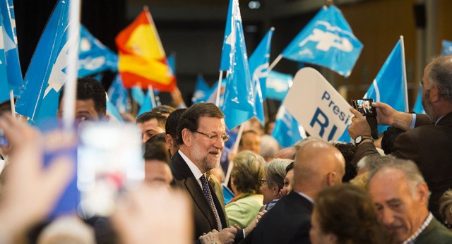 El presidente del Gobierno y del PP, Mariano Rajoy, en Zaragoza