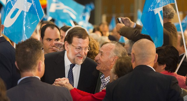 El presidente del Gobierno y del PP, Mariano Rajoy, en Zaragoza