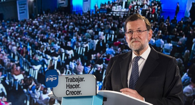 El presidente del Gobierno y del PP, Mariano Rajoy, en Zaragoza