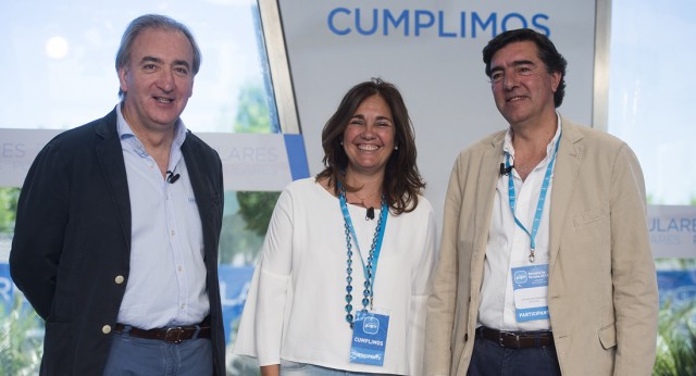 José María Beneyto, Bermúdez de Castro y Beatriz Escudero en la Escuela de Verano 2014