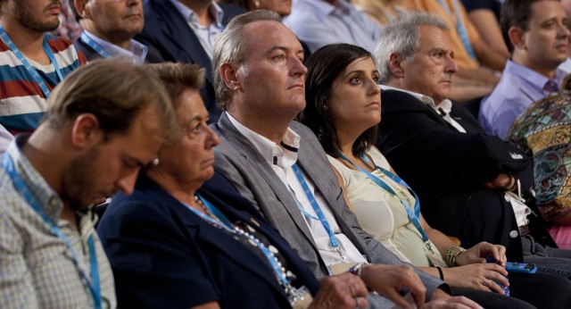 Javier Dorado junto a Rita Barberá, Alberto Fabra y Beatriz Jurado