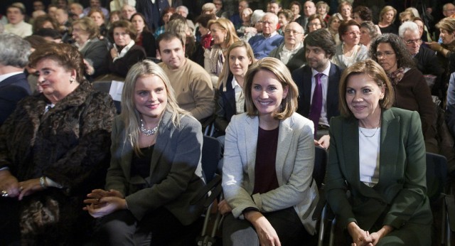 Pilar Elías, Arantza Quiroga, Cospedal y Mari Mar Blanco en el homenaje a las víctimas del terrorismo