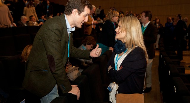 Pablo Casado dialoga con Mari Mar Blanco 