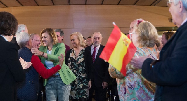 Mª Dolores de Cospedal clausura un acto del PP en Avilés