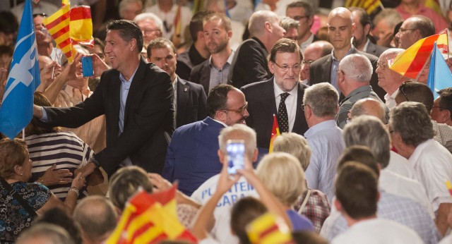 Mariano Rajoy y Xavi García Albiol en el acto de Reus