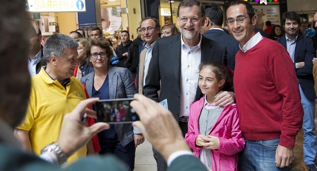 Mariano Rajoy se reúne con familias numerosas en Vitoria