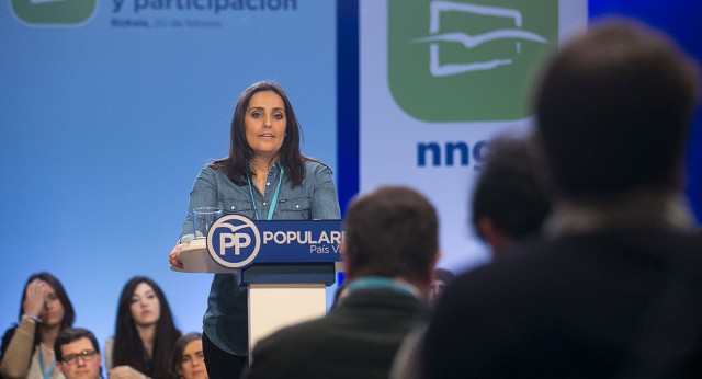 Beatriz Jurado durante su intervención el foro de NNGG