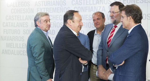 Mariano Rajoy junto a varios miembros del Comité Ejecutivo Nacional