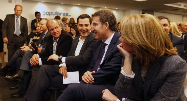 El Presidente del PP de Galicia, Alberto Núñez Feijoo junto a Juanma Moreno, José Antonio Mónago y Arantza Quiroga