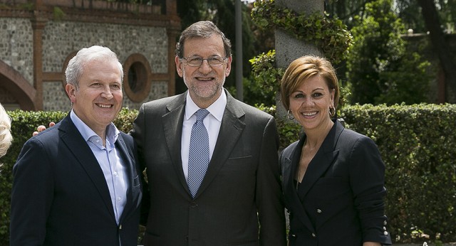 Mariano Rajoy y María Dolores de Cospedal con el cabezas de lista al Congreso por La Rioja, Emilio del Río
