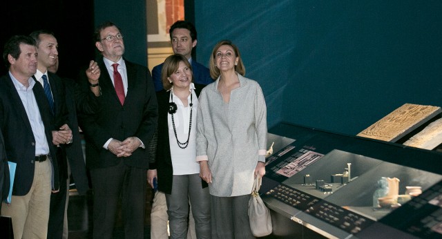 Mariano Rajoy y María Dolores de Cospedal visitan el museo arqueológico de Alicante