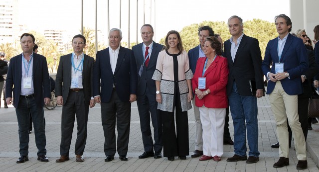 Manuel Cobo, Serafín Castellano, Javier Arenas, Alberto Fabra, María Dolores de Cospedal, Carlos Floriano, Rita Barberá, Esteban González Pons e Íñigo de la Serna