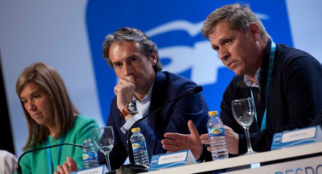 Alberto Fernández, Íñigo de la Serna y Ana Mato en la 21 Intermunicipal Popular