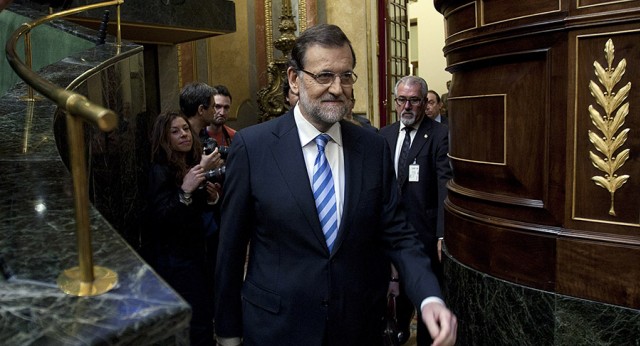 Rajoy a su llegada al Debate sobre el Estado de la Nación 2014 