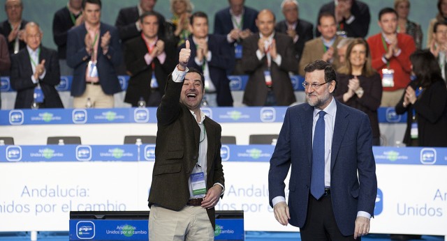 Juanma Moreno junto a Mariano Rajoy 