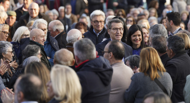 Alberto Núñez Feijóo clausura un acto en Mos