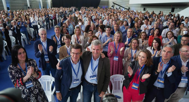 Alberto Núñez Feijóo y Alfonso Rueda durante la segunda jornada del XVIII Congreso del PP de Galicia