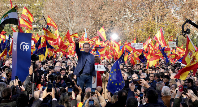 Acto en defensa de la Constitución y de la igualdad de todos los españoles