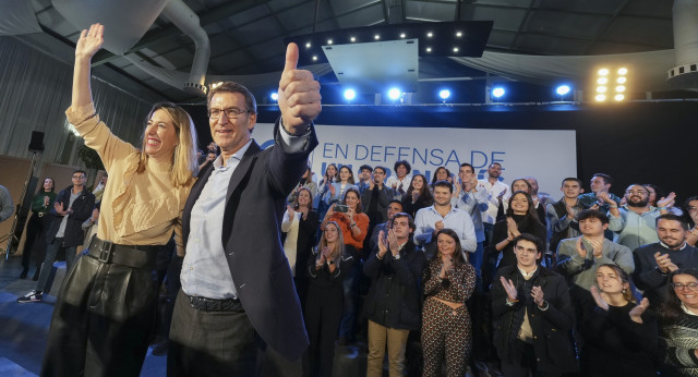 Alberto Núñez Feijóo participa en el acto "En defensa de un gran país" junto a María Guardiola