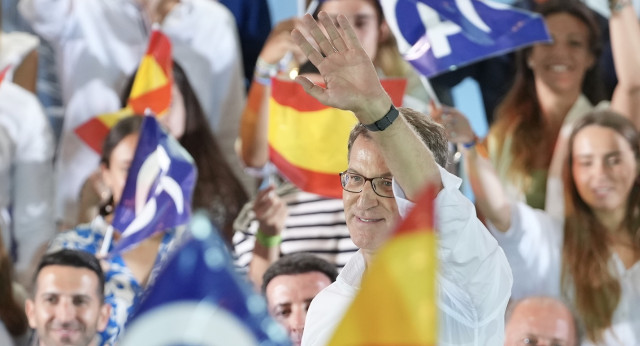 Feijóo en un mitin del PP en Zaragoza.