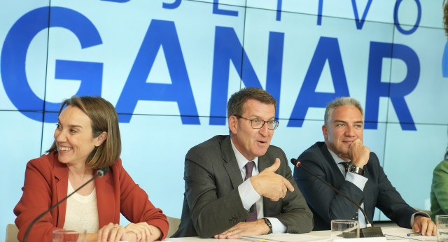 Alberto Núñez Feijóo, Cuca Gamarra y Elías Bendodo en la Junta Directiva Nacional del PP