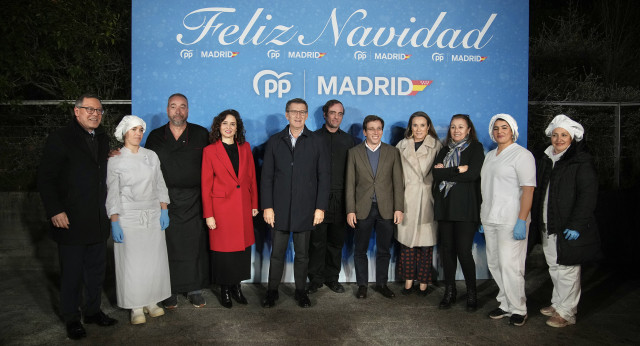 Alberto Núñez Feijóo asiste a la Cena de Navidad de PP Madrid, junto a Isabel Díaz Ayuso y José Luis Martínez-Almeida