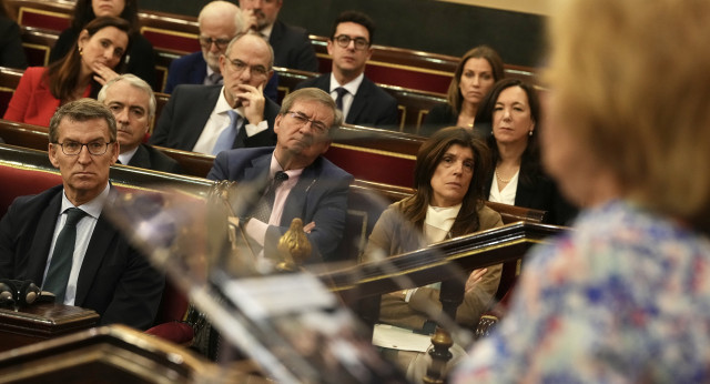 Alberto Núñez Feijóo durante el acto de Estado de memoria del Holocausto en el Senado