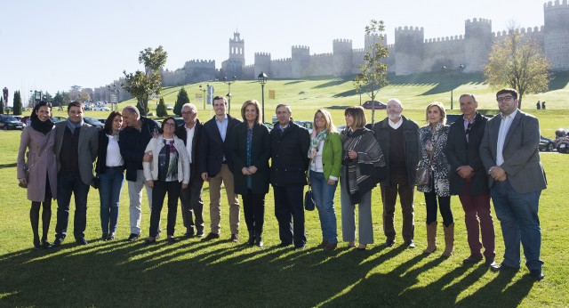 Acto sobre pensiones en Ávila con Fátima Báñez y Pablo Casado