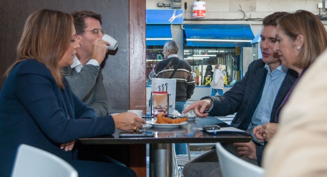 Pablo Casado, Ana Pastor, y Alberto Núñez Feijóo participan en el acto "CumPPlimos" celebrado en Vigo