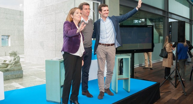 Pablo Casado, Ana Pastor, y Alberto Núñez Feijóo participan en el acto "CumPPlimos" celebrado en Vigo