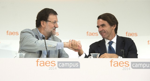 Mariano Rajoy con José María Aznar durante la clausura del Campus FAES