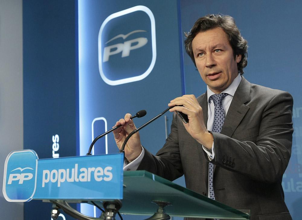 El secretario de Comunicación del PP, Carlos Floriano