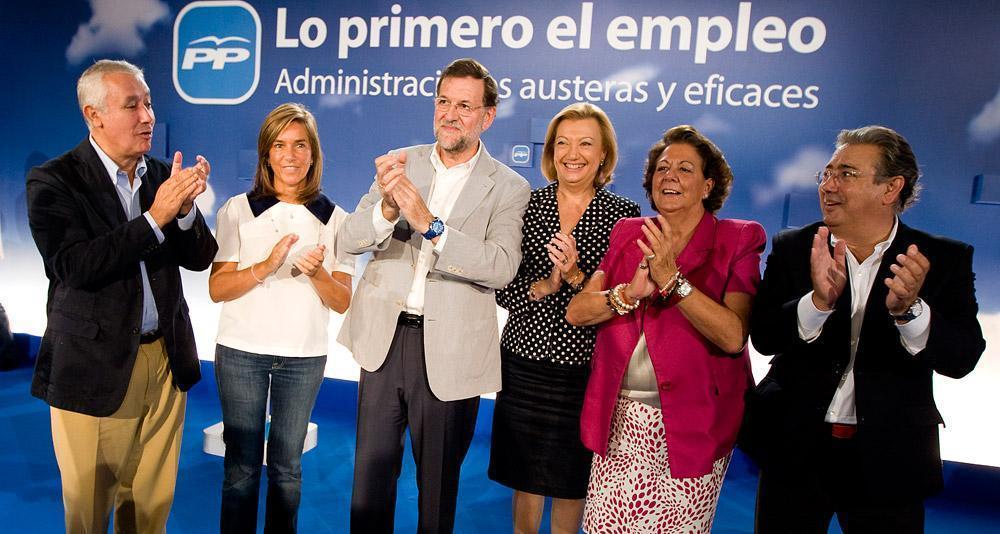 Saludo de los dirigentes del PP al terminar el Foro