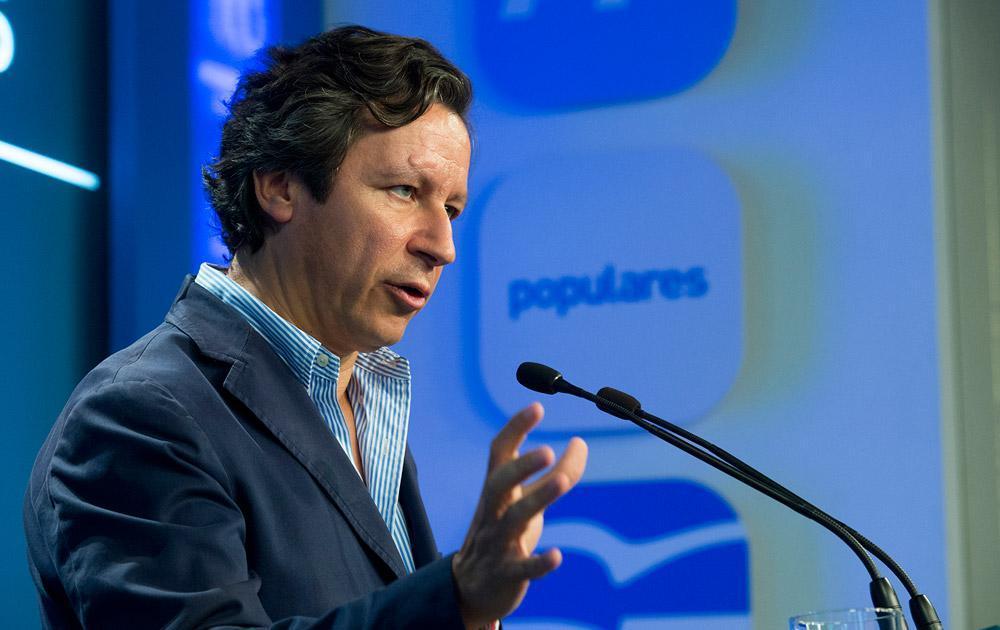 Carlos Floriano en rueda de prensa