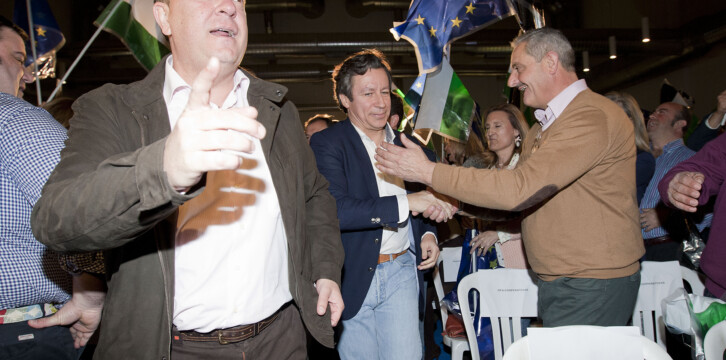 José Antonio Monago y Carlos Floriano a su llegada a la Convención
