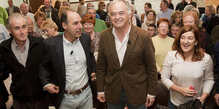 Esteban González Pons con Ignacio Diego en la Convención