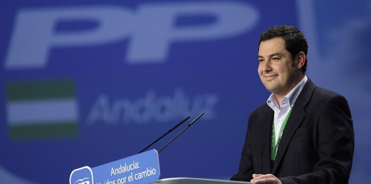 Juanma Moreno durante su intervención