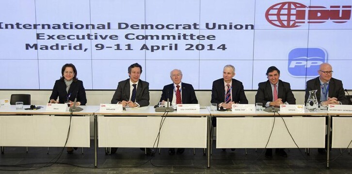 Carlos Floriano interviene en la reunión de la Unión Demócrata Internacional