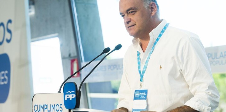 Esteban González Pons durante la inauguración de la Escuela de Verano del PP