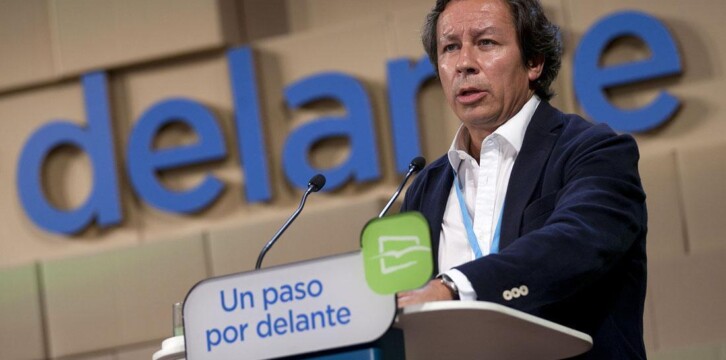 Carlos Floriano durante su intervención en el seminario de NNGG