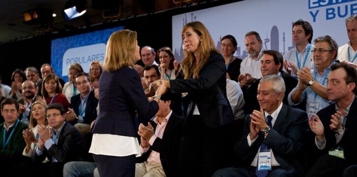 Cospedal saluda a Sánchez-Camacho en las Jornadas Estabilidad y Buen Gobierno en Corporaciones Locales