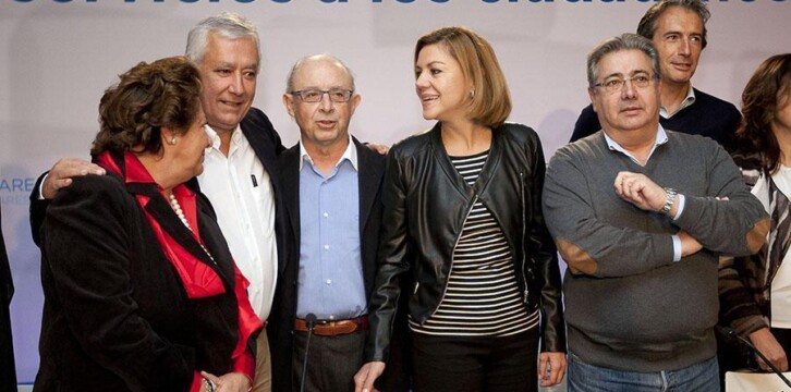Rita Barberá, Javier Arenas, Cristobal Montoro, María Dolores de Cospedal, Juan Ignacio Zoido e Íñigo de la Serna durante el acto